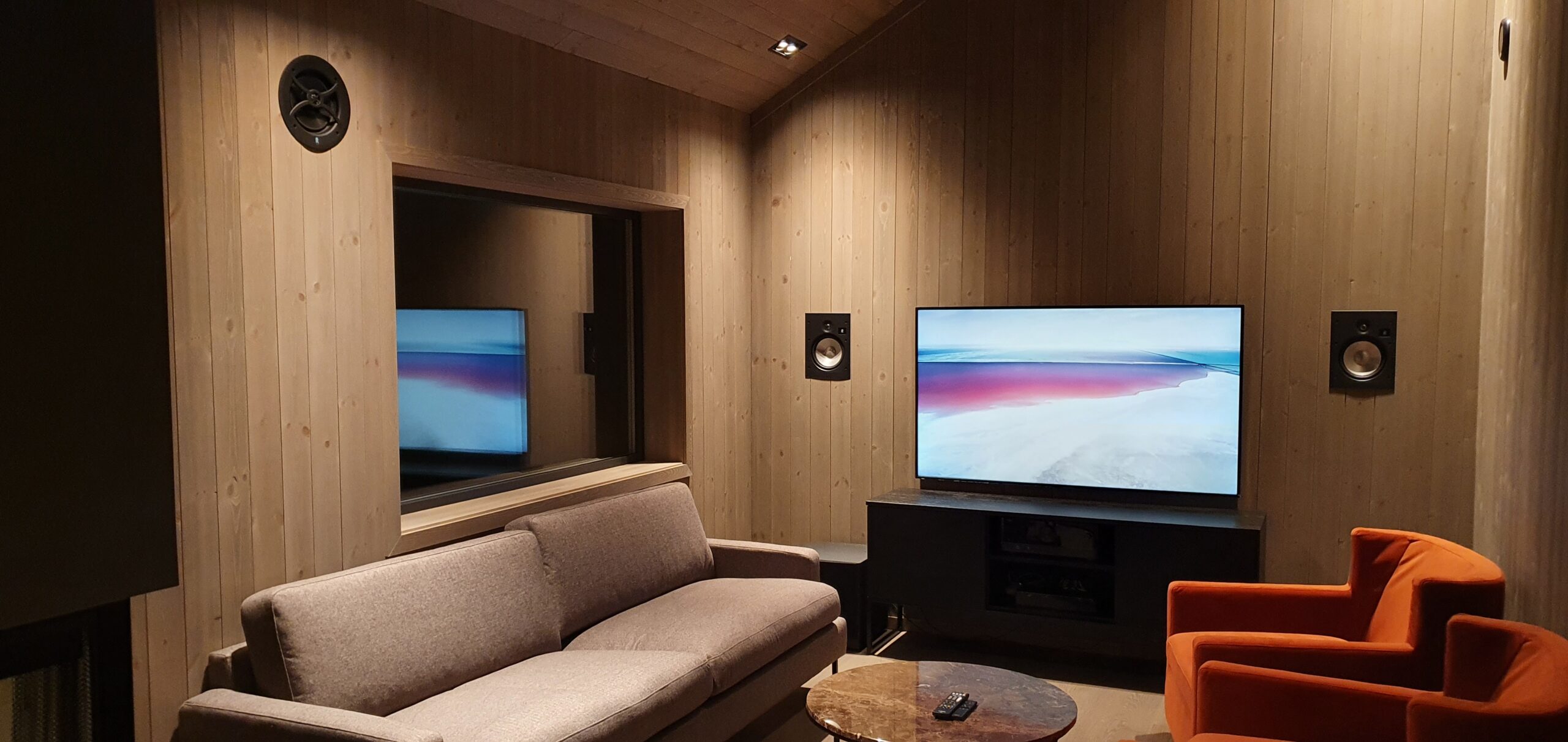 Stue innredning med integrert lyd og bilde system_191749 Stue, Finstue, Spisestue, TV-Stue innredning med integrert lyd og bilde system med innfelte arkitektur høyttalere